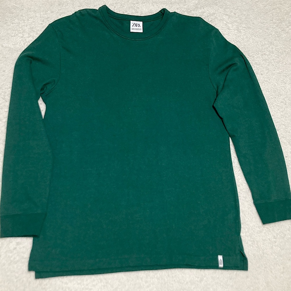 Zara heavyweight t-shirt Size: M